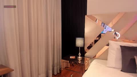 Snapshot of miss_soffy chatting on 11.27.25 Sofia Alvarez online show from 11.27.25