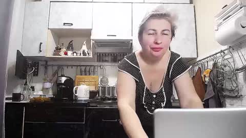 miss_tasha_kom online show from 01.05.25