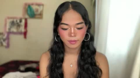 miss_veron_xoxo online show from 12.18.25