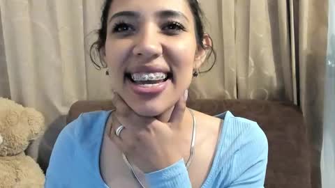 Miss Veronica online show from 03.24.26