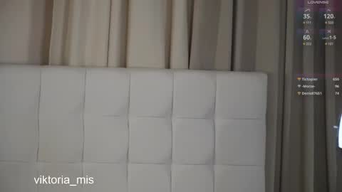 Miss Victoria online show from 02.14.25