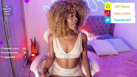 Snapshot of miss_west chatting on 12.05.24 Tay Tay Independent Model   online show from 12.05.24