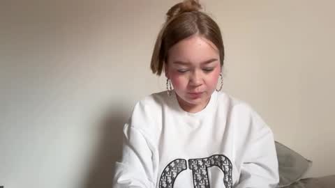 Ameliahs online show from 10.31.25