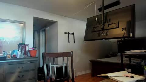 Snapshot of missandsircum chatting on 03.04.25 missandsircum online show from 03.04.25