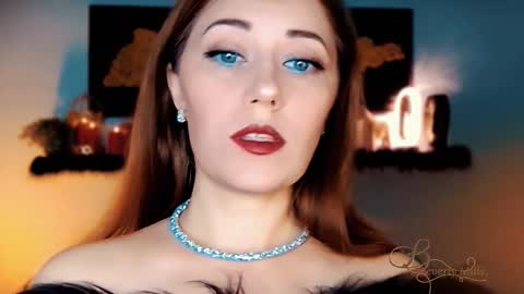 The divine Beverly online show from 11.13.25