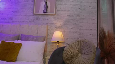 D A N A online show from 04.21.26