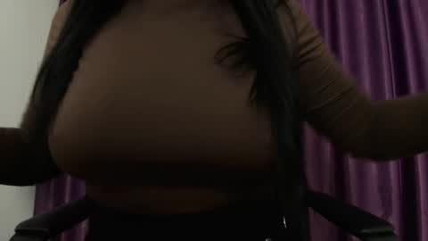 Miss online show from 12.25.24