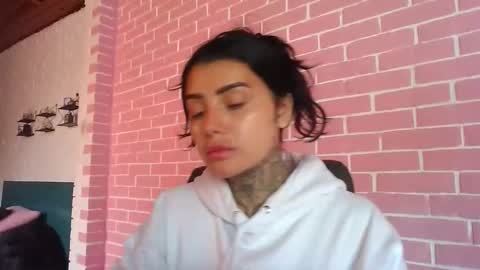 melodie  online show from 11.28.25