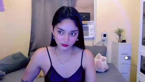 Snapshot of missindependent999 chatting on 01.08.25 jj online show from 01.08.25