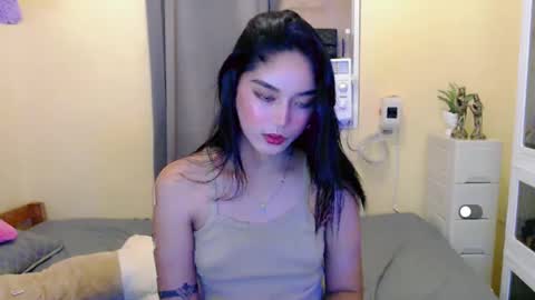 Snapshot of missindependent999 chatting on 01.22.25 jj online show from 01.22.25