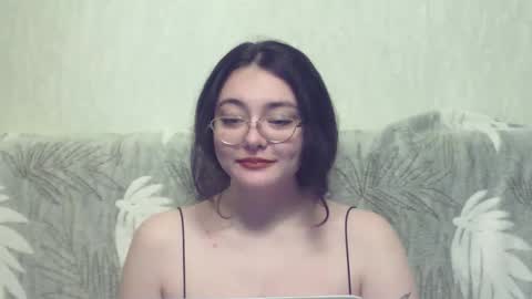 Snapshot of missis_monica_ chatting on 12.11.24 Monica online show from 12.11.24