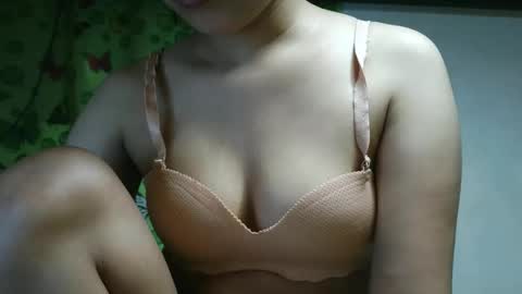 Jona online show from 10.27.25