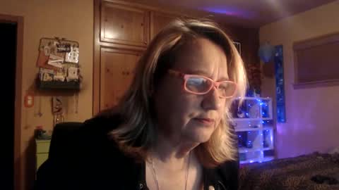 MissKittyFox online show from 02.26.25