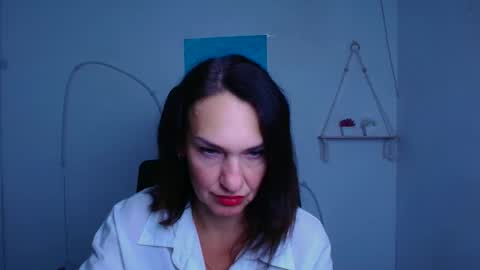 Christina online show from 12.15.25