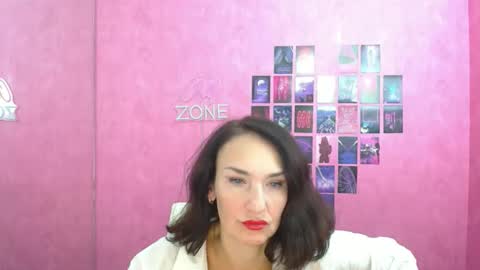 Christina online show from 12.17.25