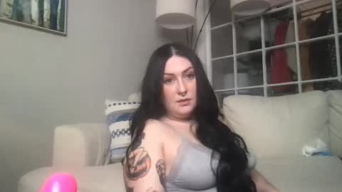 Snapshot of misslexanicole chatting on 01.11.25 misslexanicole online show from 01.11.25