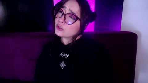 Miss Loise online show from 12.19.24