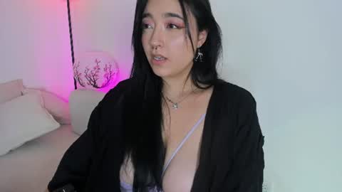 Snapshot of missloise chatting on 07.11.26 Miss Loise online show from 07.11.26
