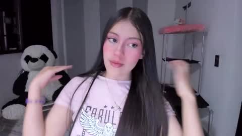 missloren333 online show from 01.20.25