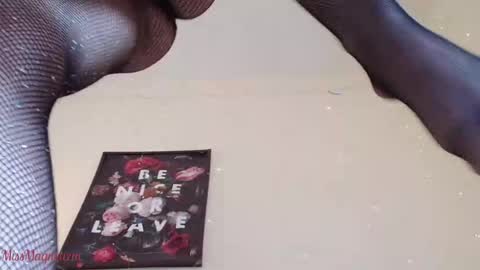 Snapshot of missmagnetizm chatting on 10.21.25  Vi  online show from 10.21.25