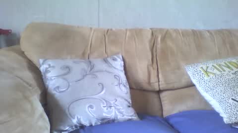 Snapshot of missmeandre chatting on 12.07.24 4bdn couple online show from 12.07.24