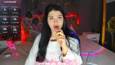 MissMillss online show from 02.09.25