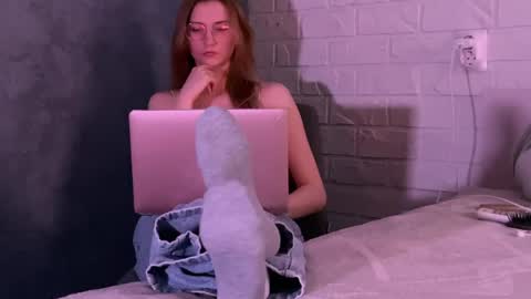 missmiroslava online show from 04.09.26