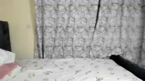 Snapshot of missmisbehave_irl chatting on 07.12.26 sexy online show from 07.12.26