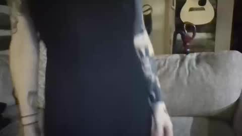 Snapshot of missmoonmagic13 chatting on 10.17.25 Maxxx online show from 10.17.25