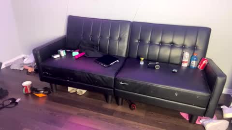 SlaveMissOdin online show from 01.30.25