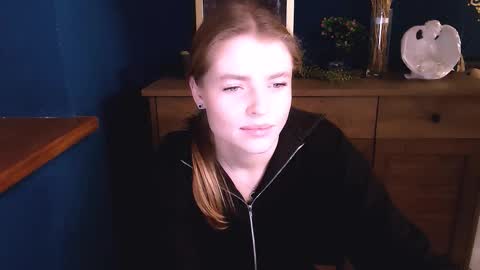 Olivia online show from 11.06.25