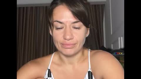 Snapshot of missroriann chatting on 05.17.26 missroriann online show from 05.17.26