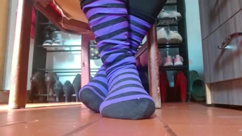 Snapshot of misssam28 chatting on 01.10.25 TELL ME MISS online show from 01.10.25