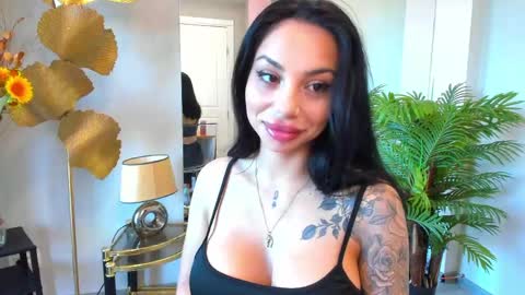 Snapshot of misssiennaa chatting on 05.29.26 Sienna online show from 05.29.26