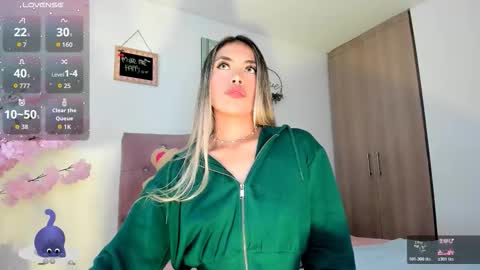 ... Independent model online show from 02.17.26