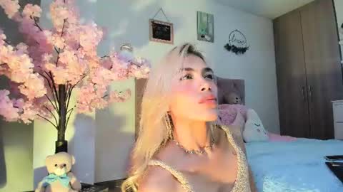 Snapshot of misssofiia_7 chatting on 06.27.26 ... Independent model online show from 06.27.26