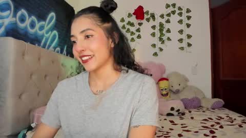 Snapshot of misstexass_ chatting on 09.28.25  Natalie Texass indepedent model online show from 09.28.25