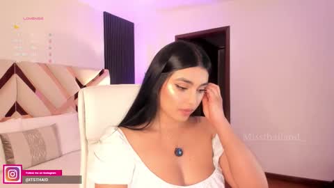 Fernanda Davila online show from 11.24.25