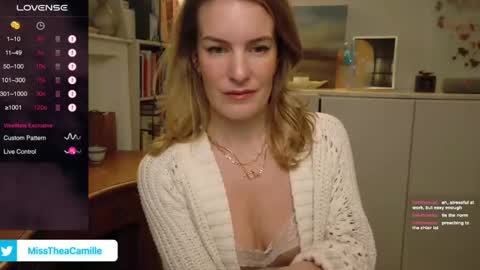 Snapshot of misstheacamille chatting on 01.28.25 MissThea online show from 01.28.25