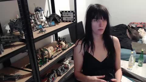 missthon online show from 02.04.25