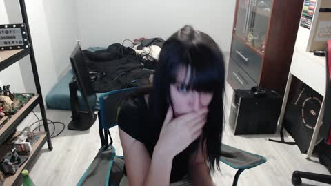 missthon online show from 02.05.25