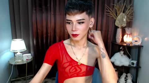 Snapshot of misstransstella69 chatting on 09.18.25 Stella online show from 09.18.25