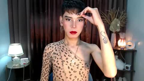 Snapshot of misstransstella69 chatting on 09.20.25 Stella online show from 09.20.25