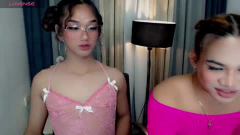 Snapshot of misstrishontop chatting on 02.25.25 misstrishontop online show from 02.25.25