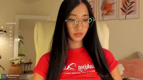 Valeria Davila online show from 12.03.25