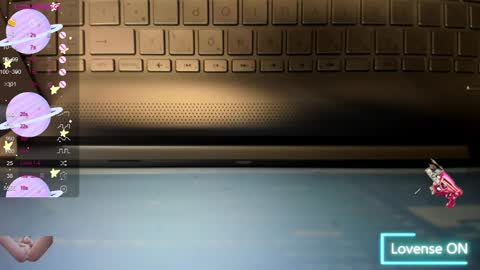 Snapshot of missvalery1 chatting on 12.12.24 missvalery1 online show from 12.12.24