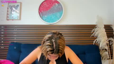 Snapshot of missvalery1 chatting on 12.16.24 missvalery1 online show from 12.16.24