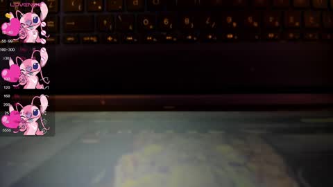 Snapshot of missvalery1 chatting on 03.10.25 missvalery1 online show from 03.10.25