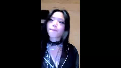Snapshot of missversatile chatting on 05.16.26 Miss Versatile online show from 05.16.26