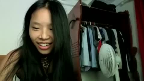 Snapshot of missversatile chatting on 07.12.26 Miss Versatile online show from 07.12.26